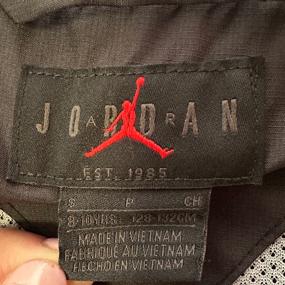 Boys Nike Jordan Jacket - Picture 3 of 3